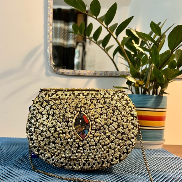 Metal box boho clutch bag! - Picture 3 of 3